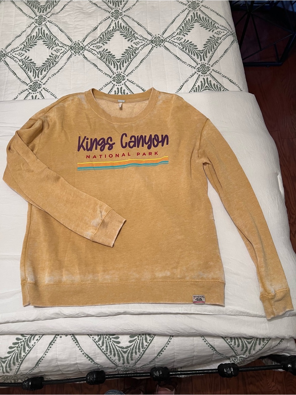 Kings Canyon National Park Women's Crewneck Sweatshirt - Mustard